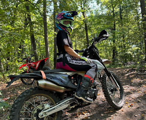 Прокат мотоциклов. Подарочные сертификаты Ultra Подарки Саранск. Купить оригинальный подарок или подарочный сертификат на Прокат мотоциклов. Сервис UltraPodarki.ru Саранск 8 800 505 95 30. 