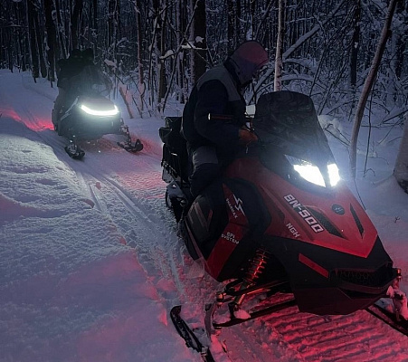 Катание на снегоходах в Саранске в подарок. Сервис Ultra Подарки
. Подарочный сертификат на катание на снегоходах в Саранске с друзьями. Закажите прокат снегоходов в подарок для мужчины по привлекательным ценам. Живописные маршруты для езды на снегоходах это отличная возможность активного отдыха. Сервис UltraPodarki.ru 8 800 505 95 30. катание на снегоходах, подарочный сертификат на катание на снегоходе, прокат снегоходов, прокат снегоходов Саранск, катание на снегоходах Саранск, езда на снегоходе