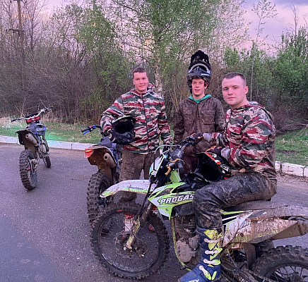 Катание на мотоцикле в Саранске. ULTRA ПОДАРКИ. Купить катание на мотоцикле в Саранске. Попробовав езду на мотоциклах, вы получите порцию адреналина и невероятные эмоции. Сервис: UltraPodarki.ru 8 800 505 95 30.. Катание на мотоцикле в Саранске, прокат мотоциклов Саранск, катание на мотоциклах, прокат мотоцикла, езда на мотоцикле Саранск, езда на мотоцикле, мотопрогулка Саранск, мотопрогулка