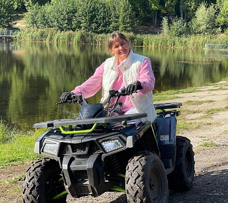 Прокат квадроциклов. Подарочные сертификаты Ultra Подарки Саранск. Купить оригинальный подарок или подарочный сертификат на Прокат квадроциклов. Сервис UltraPodarki.ru Саранск 8 800 505 95 30. 