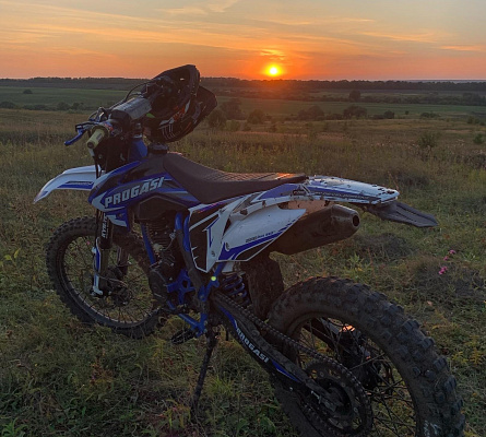 Катание на мотоцикле в Саранске. ULTRA ПОДАРКИ. Купить катание на мотоцикле в Саранске. Попробовав езду на мотоциклах, вы получите порцию адреналина и невероятные эмоции. Сервис: UltraPodarki.ru 8 800 505 95 30.. Катание на мотоцикле в Саранске, прокат мотоциклов Саранск, катание на мотоциклах, прокат мотоцикла, езда на мотоцикле Саранск, езда на мотоцикле, мотопрогулка Саранск, мотопрогулка