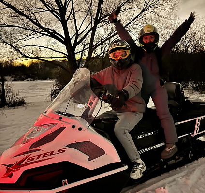 Катание на снегоходах в Саранске в подарок. Сервис Ultra Подарки
. Подарочный сертификат на катание на снегоходах в Саранске с друзьями. Закажите прокат снегоходов в подарок для мужчины по привлекательным ценам. Живописные маршруты для езды на снегоходах это отличная возможность активного отдыха. Сервис UltraPodarki.ru 8 800 505 95 30. катание на снегоходах, подарочный сертификат на катание на снегоходе, прокат снегоходов, прокат снегоходов Саранск, катание на снегоходах Саранск, езда на снегоходе