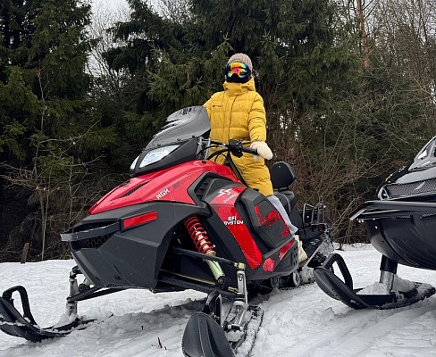 Катание на снегоходах в Саранске в подарок. Сервис Ultra Подарки
. Подарочный сертификат на катание на снегоходах в Саранске с друзьями. Закажите прокат снегоходов в подарок для мужчины по привлекательным ценам. Живописные маршруты для езды на снегоходах это отличная возможность активного отдыха. Сервис UltraPodarki.ru 8 800 505 95 30. катание на снегоходах, подарочный сертификат на катание на снегоходе, прокат снегоходов, прокат снегоходов Саранск, катание на снегоходах Саранск, езда на снегоходе