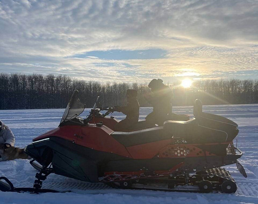 Катание на снегоходах в Саранске в подарок. Сервис Ultra Подарки
. Подарочный сертификат на катание на снегоходах в Саранске с друзьями. Закажите прокат снегоходов в подарок для мужчины по привлекательным ценам. Живописные маршруты для езды на снегоходах это отличная возможность активного отдыха. Сервис UltraPodarki.ru 8 800 505 95 30. катание на снегоходах, подарочный сертификат на катание на снегоходе, прокат снегоходов, прокат снегоходов Саранск, катание на снегоходах Саранск, езда на снегоходе