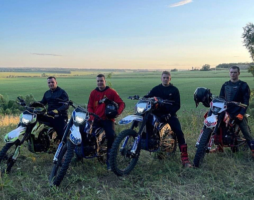 Катание на мотоцикле в Саранске. ULTRA ПОДАРКИ. Купить катание на мотоцикле в Саранске. Попробовав езду на мотоциклах, вы получите порцию адреналина и невероятные эмоции. Сервис: UltraPodarki.ru 8 800 505 95 30.. Катание на мотоцикле в Саранске, прокат мотоциклов Саранск, катание на мотоциклах, прокат мотоцикла, езда на мотоцикле Саранск, езда на мотоцикле, мотопрогулка Саранск, мотопрогулка